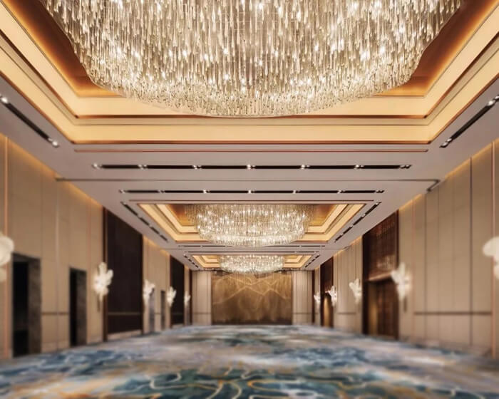 江苏酒店宴会厅 大型水晶灯设计照明方案